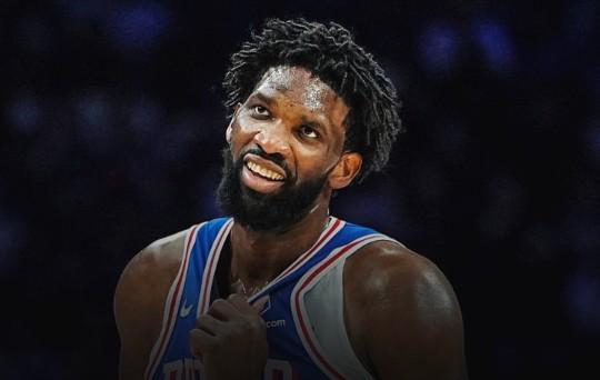 世界杯在线观看软件-梦回巅峰，恩比德19中10爆砍32分15板10助三双，罚球12中11