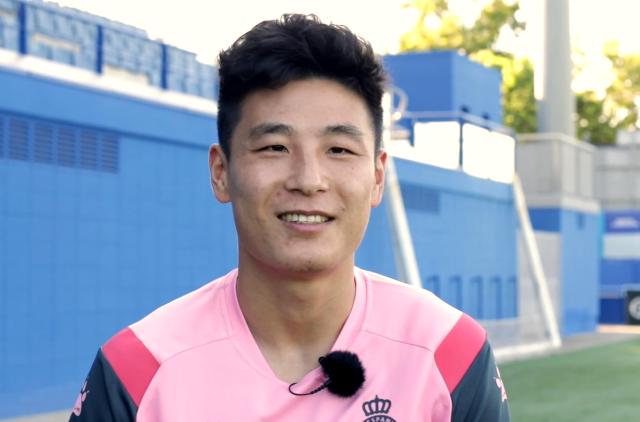 世界杯官方手机客户端-武磊:重返西甲令我期待 一起争取打出最好的赛季